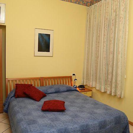 Camere Helios San Giovanni Rotondo Luaran gambar